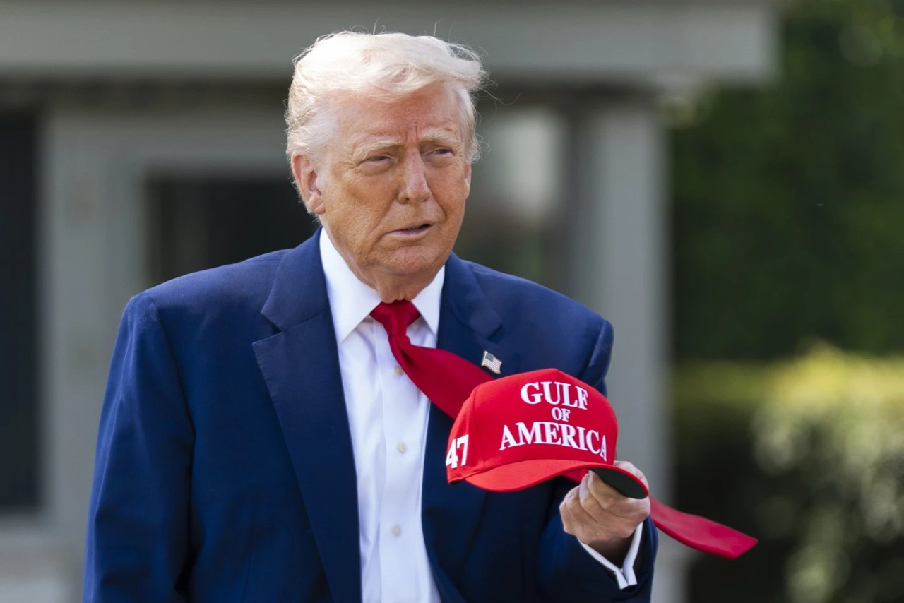 Trump, la 100 de zile din al doilea mandat: popularitate în scădere, dar bilanț pozitiv pe migrație