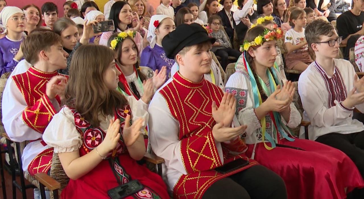 Festivalul etniilor a avut loc la Liceul Teoretic „Titu Maiorescu” din capitală