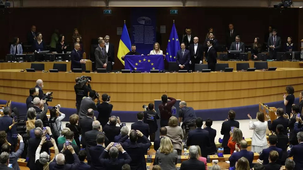 Ucraina, un an de război // Declarația comună a liderilor UE: „Ne vom asigura că Ucraina triumfă”  