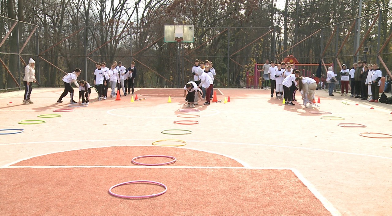 Maratonul Prieteniei a reunit sute de elevi și profesori la Chișinău 