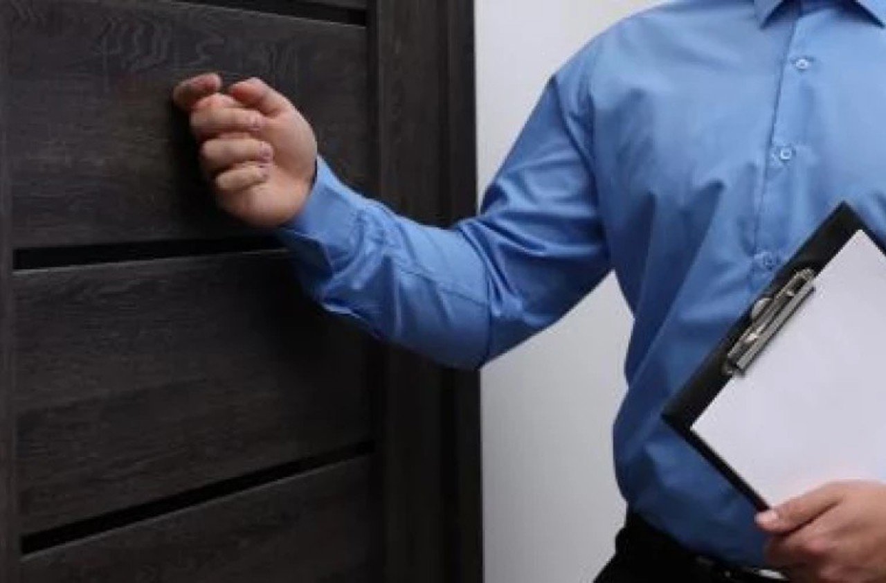 Mesaj viral despre falși „angajați ai afacerilor interne”. Poliția: A fost emis pentru a preveni victimizarea persoanelor