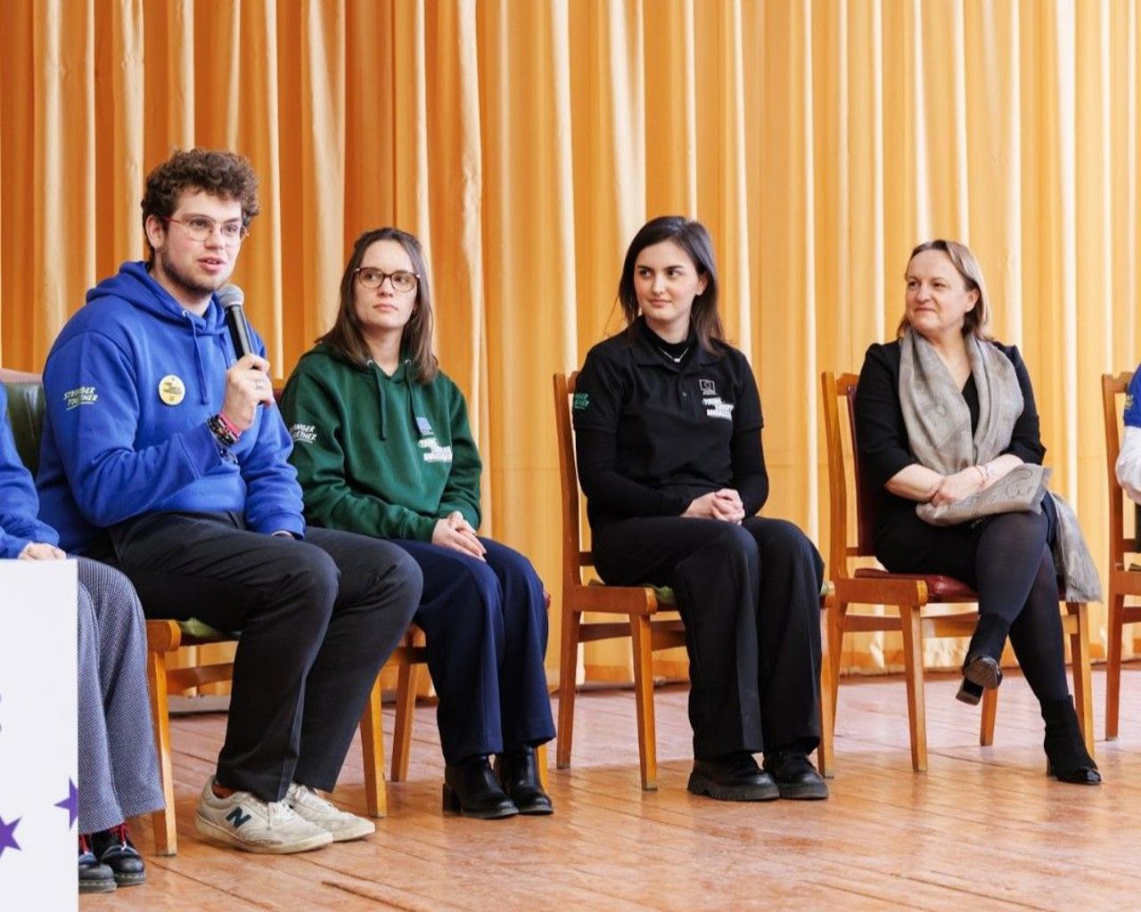 „Mai multă UE în Moldova”: Elevii din Chișinău, în dialog direct cu ambasadoarea Uniunii Europene