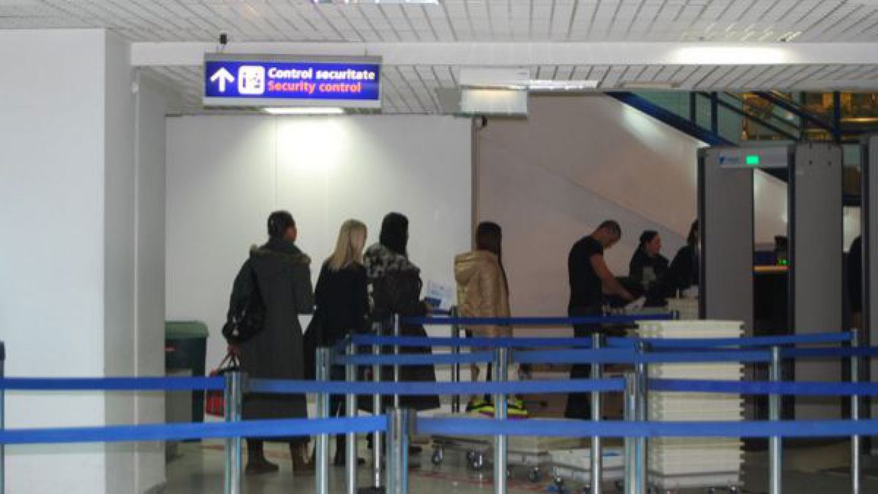 Decizie CSE: Interzicerea accesului pentru persoane în Aeroportul Chișinău poate fi dispus de către Poliția de Frontieră