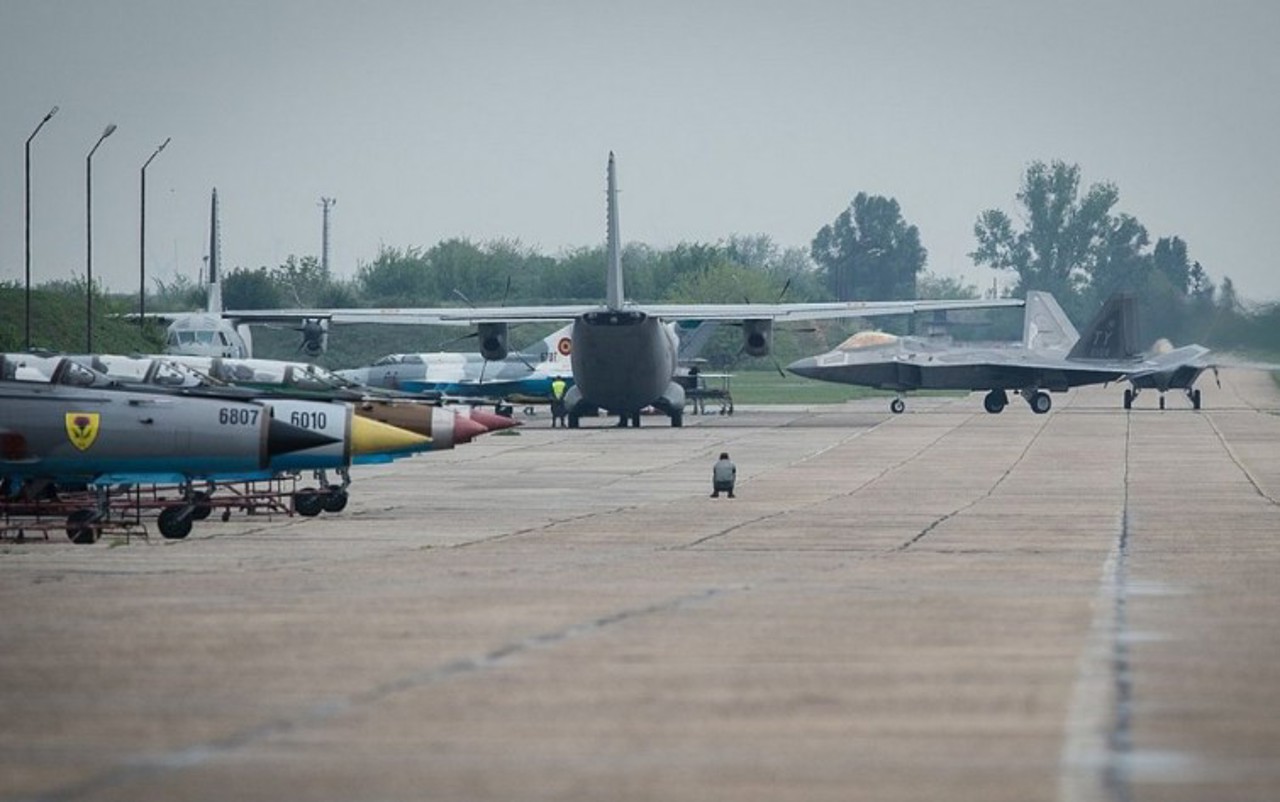 NATO | Spania trimite avioane F-18 și elicoptere antidronă în România. Italia preia misiunea din Lituania