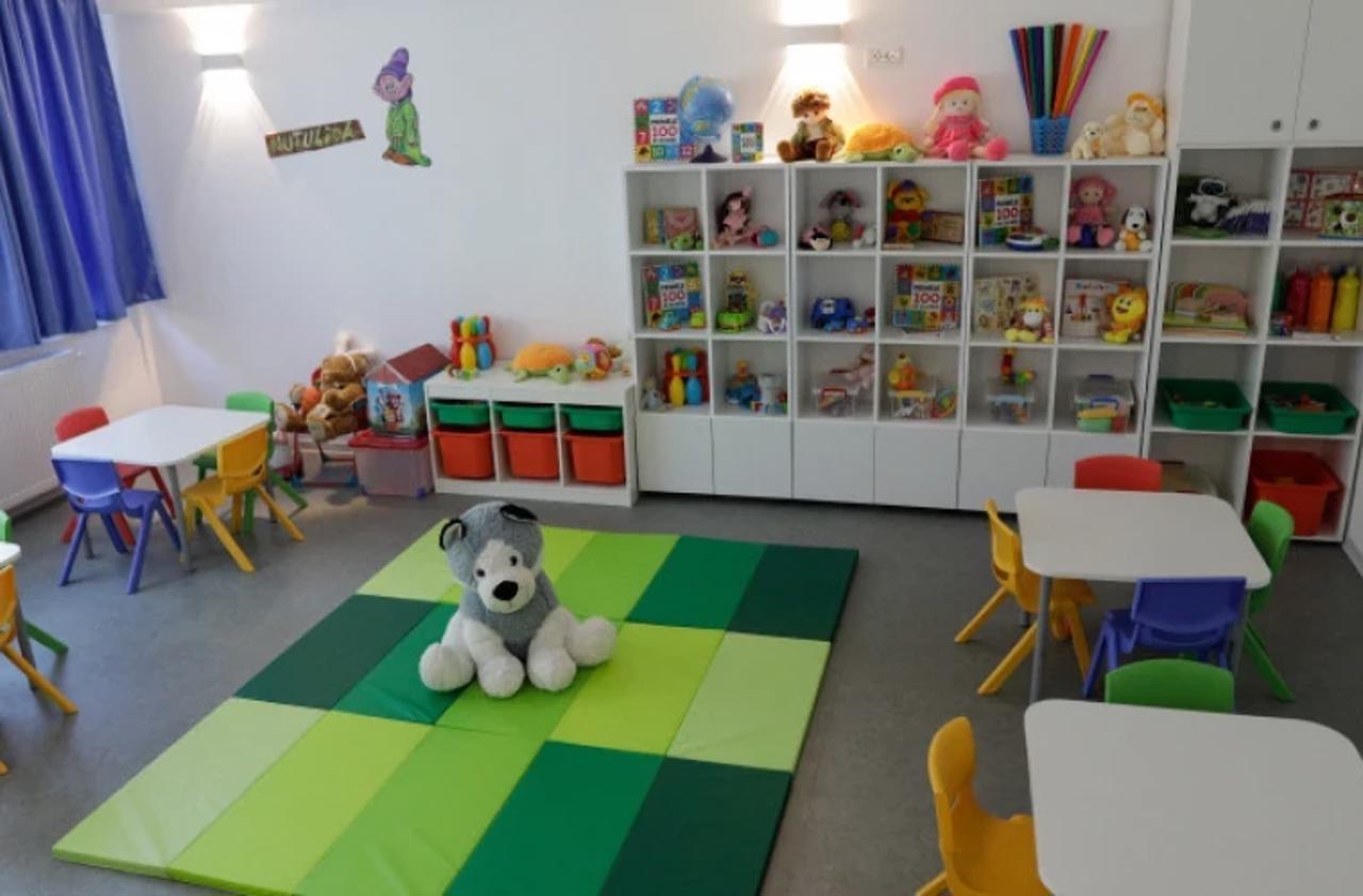 Un centru de instruire pentru îngrijitorii de copii va fi deschis la Bălți. Ce presupune programul