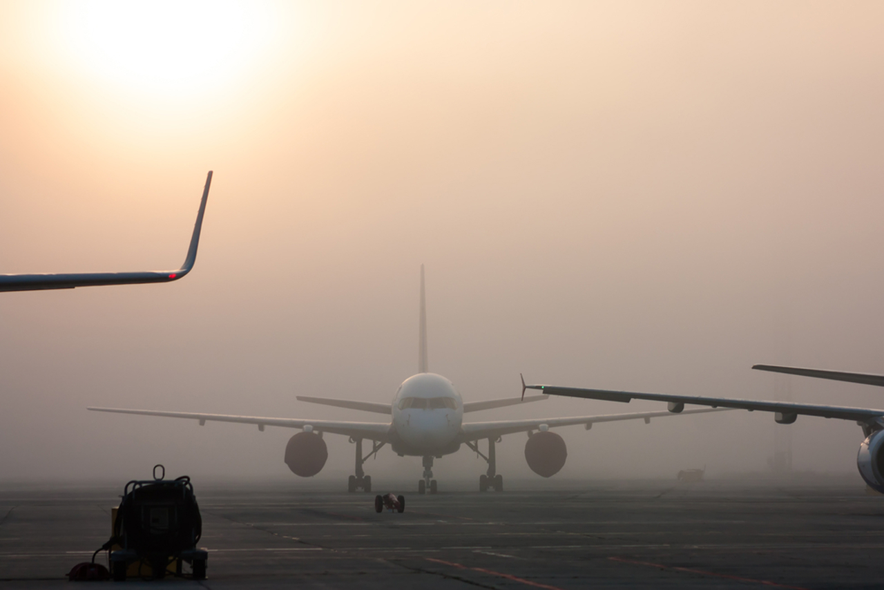 Aeroportul din Budapesta își suspendă activitatea din cauza unei furtuni puternice
