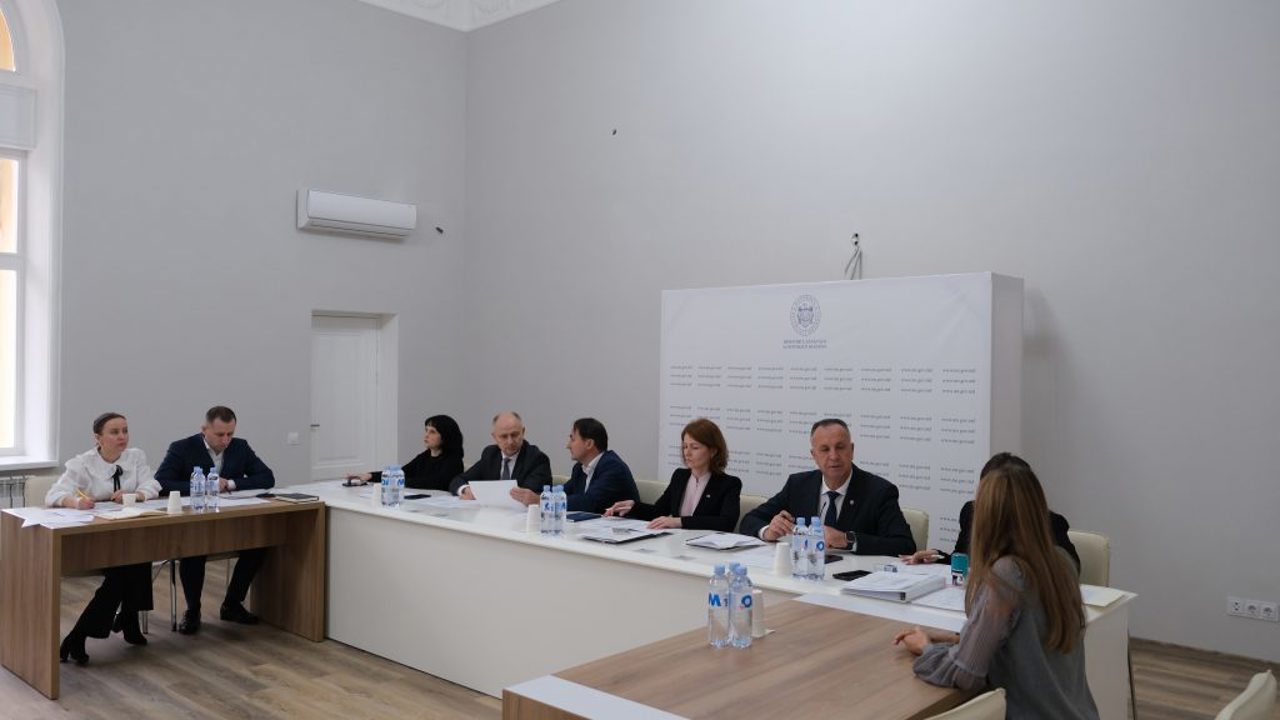 Proaspeții absolvenți de la Medicină, repartizați la instituțiile medicale care se confruntă cu lipsă de specialiști