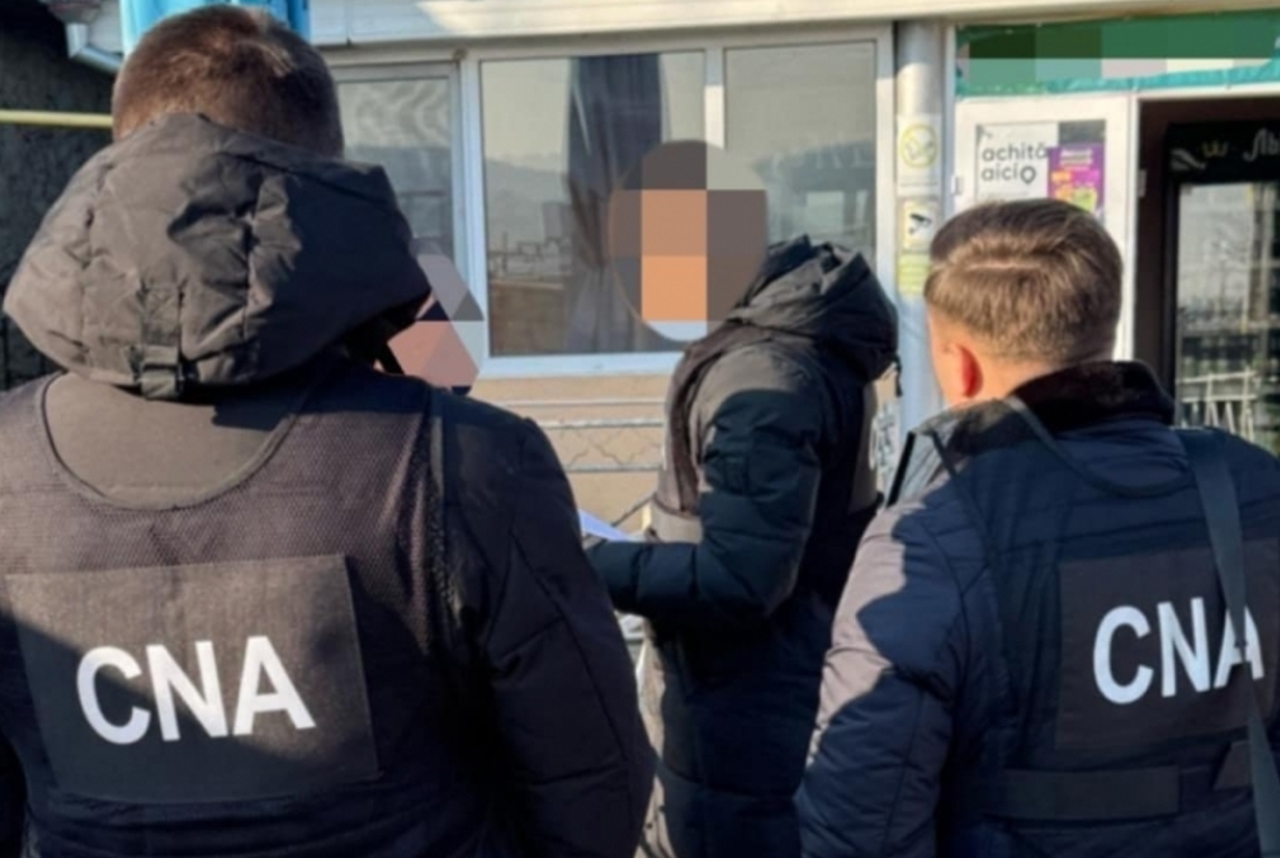 Percheziții la Cahul într-un dosar de corupere electorală: mită de 2500 de lei pentru „nu” la referendum