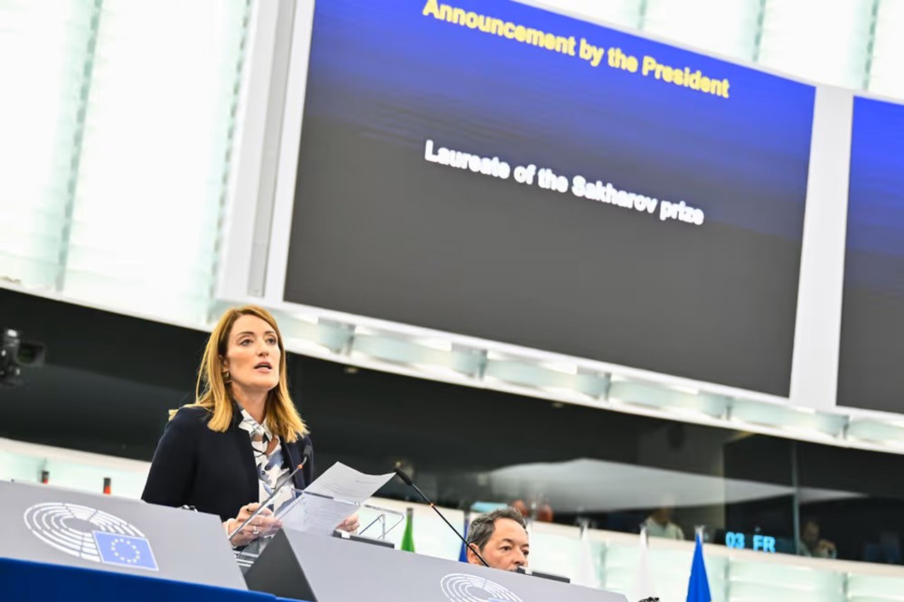 Jurnaliștii Andrzej Poczobut și Mzia Amaglobeli, distinși cu Premiul Saharov 2025 pentru libertatea de gândire