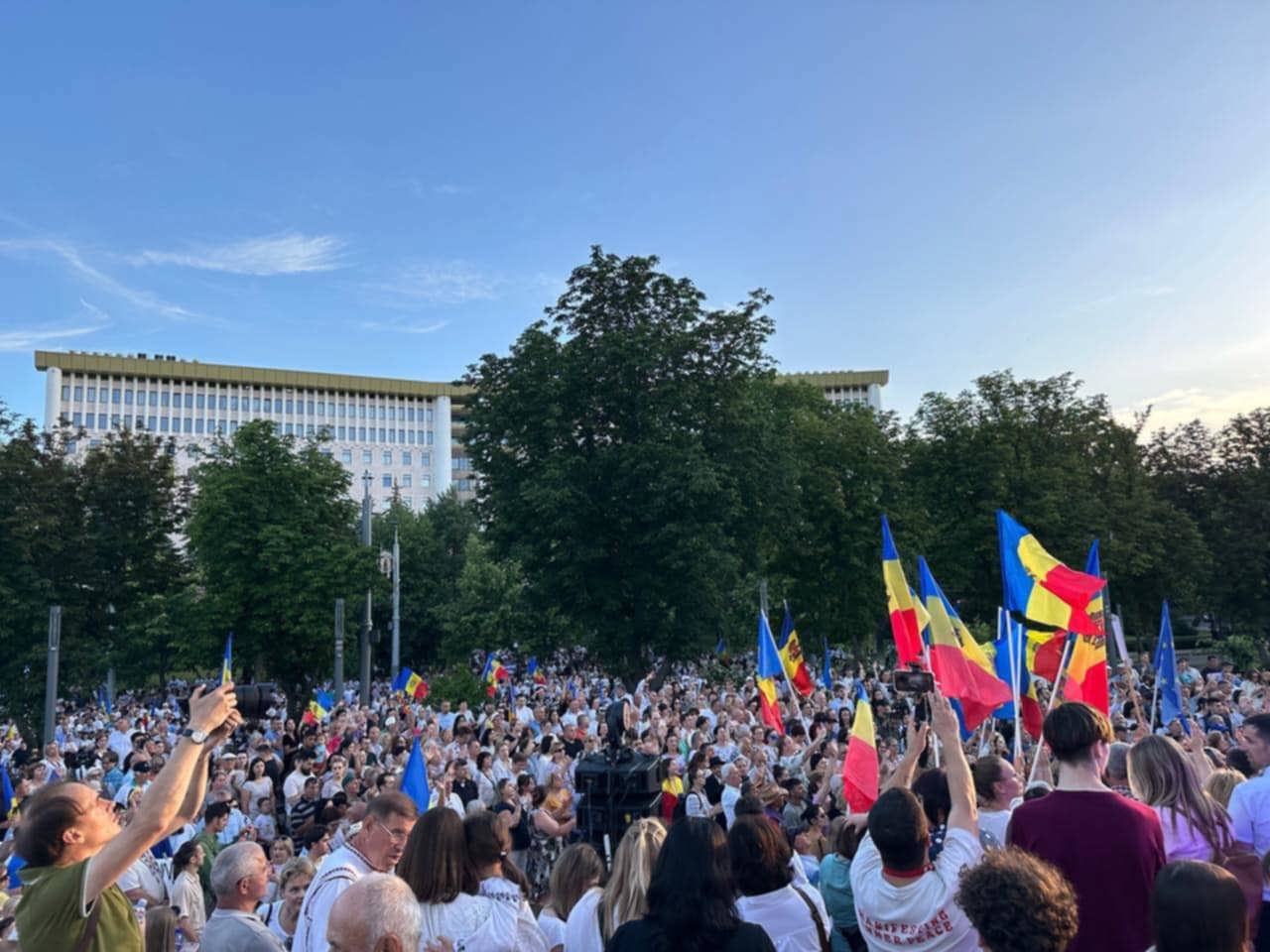 Maia Sandu, la Marșul Suveranității: Uniunea Europeană este garanția suveranității și a păcii în Republica Moldova