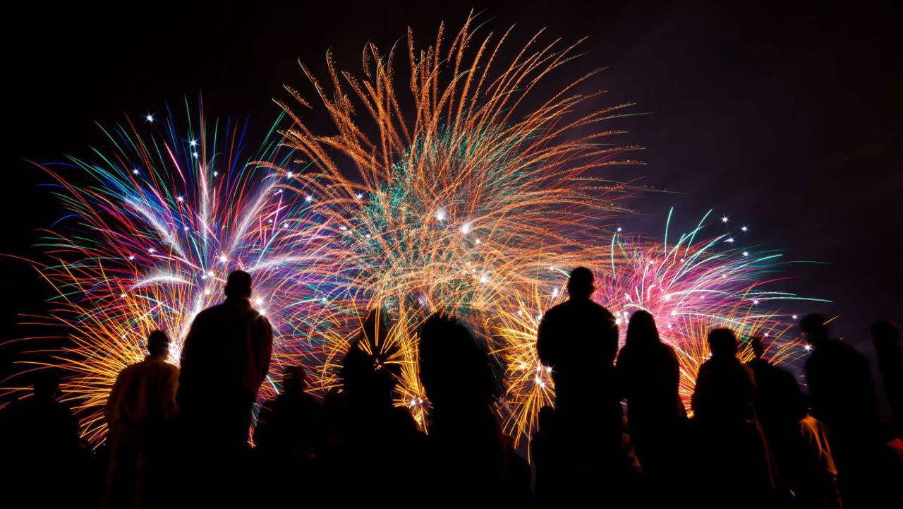 ГИЧС призывает граждан не использовать фейерверки во время зимних праздников