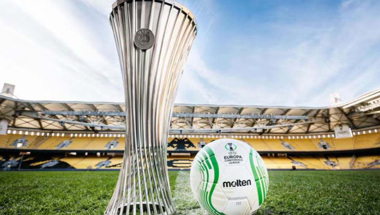 Olympiakos Pireu este cea de-a doua finalistă a Ligii Conferinței