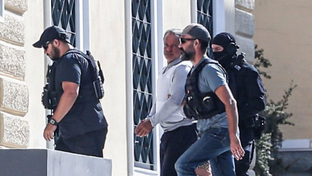 Vladimir Plahotniuc ar urma să fie extrădat la Chișinău pe 25 septembrie, spune avocatul acestuia