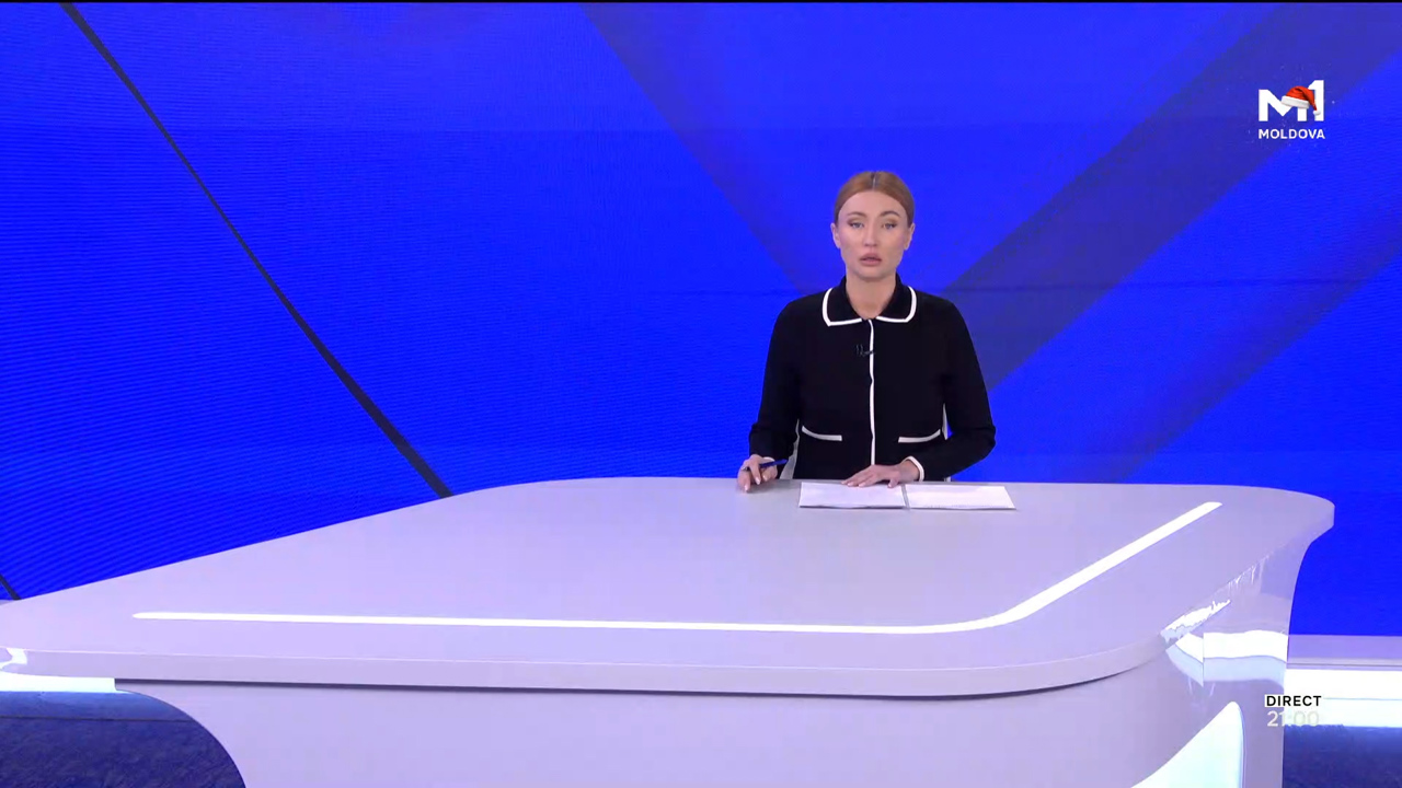 Haos pe drumuri din cauza ninsorii // Au ajuns la urgență de Crăciun // Fermierii europeni protestează din nou