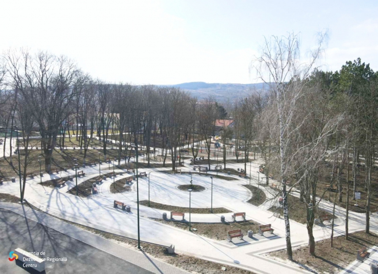FOTO | Cum arată parcul din orașul Călărași, renovat cu peste 17 milioane de lei