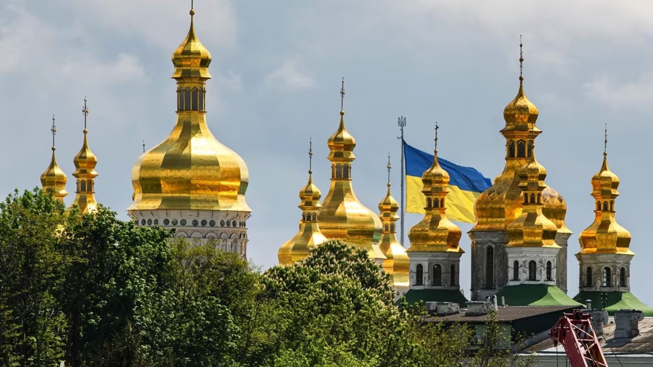 Verkhovna Rada passes law banning Russian Orthodox Church