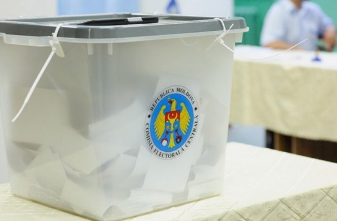 Referendum pentru revocarea primarului din Cristești: Grupul de inițiativă, înregistrat de CEC
