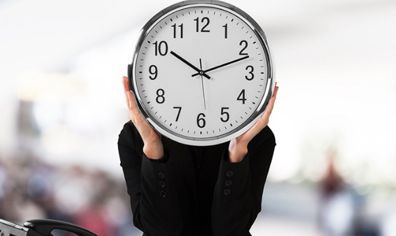 R. Moldova, pe locul 120 în clasamentul mondial al orelor lucrate. Ce cred moldovenii despre programul de muncă