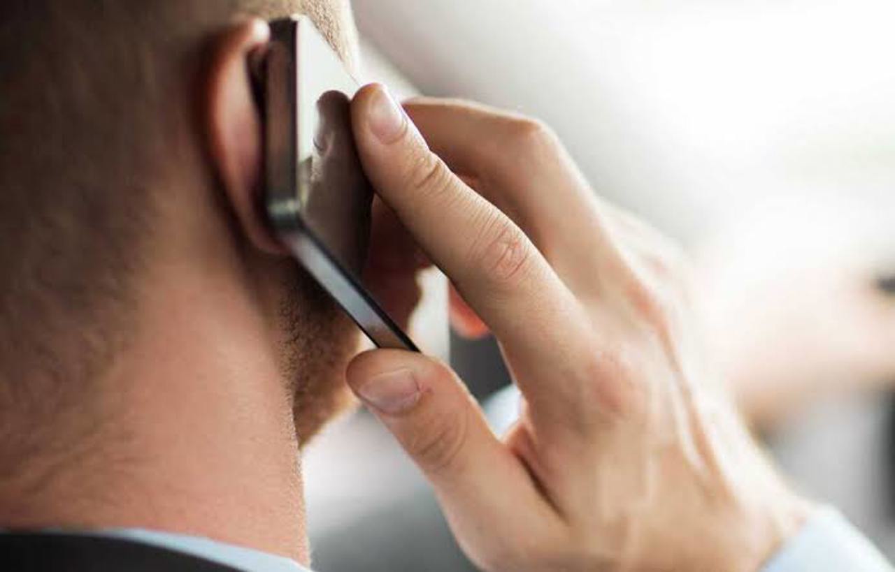 Un tânăr de 25 de ani a vândut un bun imobil și a contractat credite pentru a le da peste 627.000 de lei escrocilor 