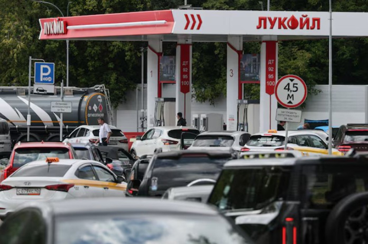 Rusia și SUA negociază soarta activelor Lukoil de 22 de miliarde de dolari