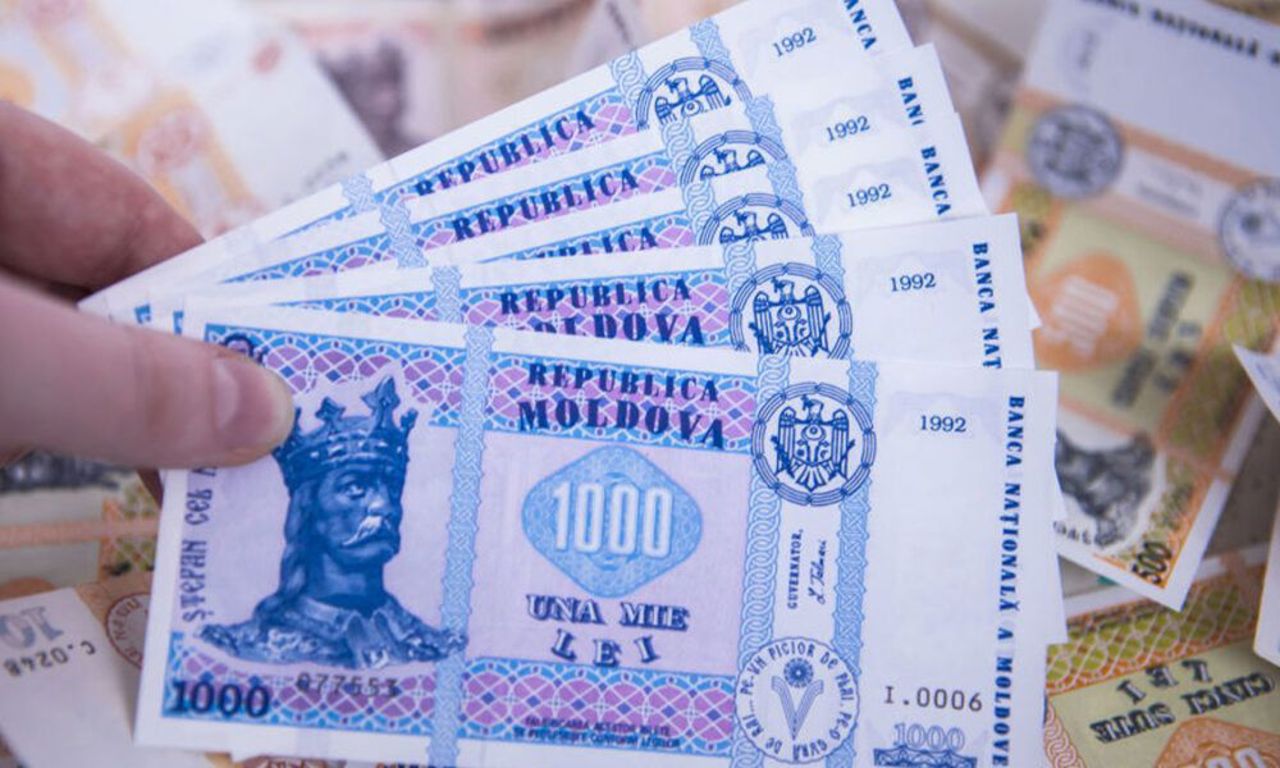 Депутаты предлагают сократить зарплаты руководства НАРЭ, НАРЭКИТ и НКФР