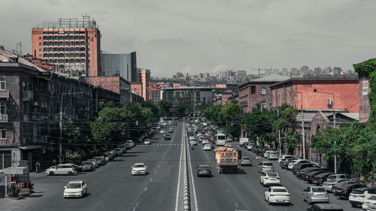 Russians rush to rent flats in Yerevan on mobilization fears