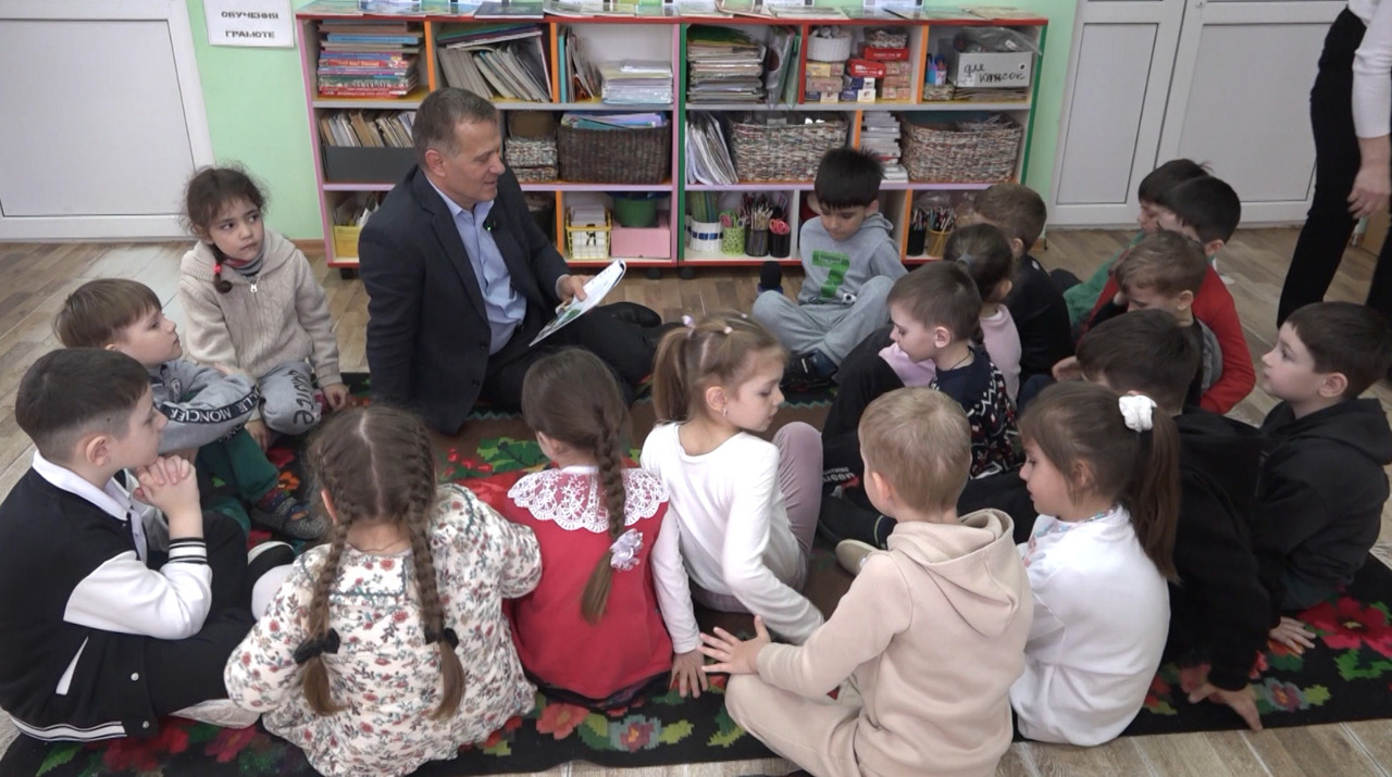 Campania „Citim împreună” promovează lectura și tradițiile găgăuze în grădinițe