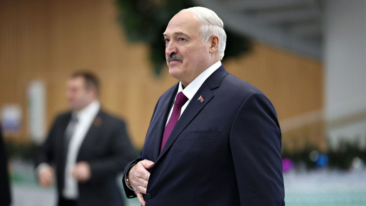 Ослабить влияние Путина. Франак Вячорка: Украина и демсилы Беларуси намерены привлечь Александра Лукашенко к ответственности