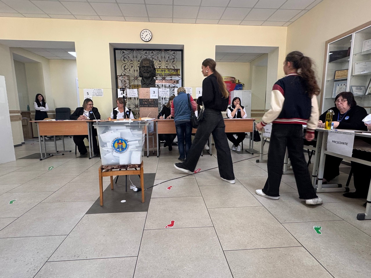 Expertul Veaceslav Ioniță: „Un rol esențial la parlamentare l-a avut mobilizarea tinerilor din afara Chișinăului”