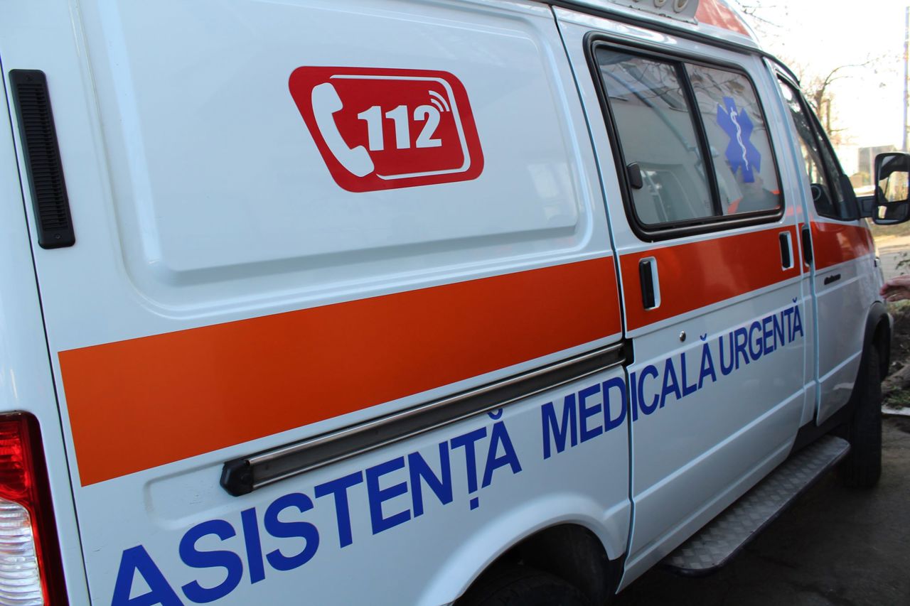 Incendiul din Durlești // 16 persoane au avut nevoie de intervenția ambulanței, trei au fost spitalizate