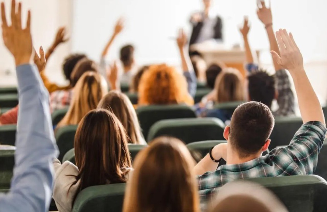 Peste 9.000 de locuri bugetare în universități, pentru anul de studii 2026-2027. Perciun: „Avem specialități noi, atractive”