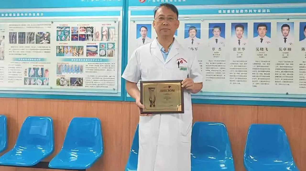 Rusia își intensifică cercetările pentru prelungirea vieții lui Putin. Un neurochirurg chinez, implicat în experimente controversate, a apărut la Moscova