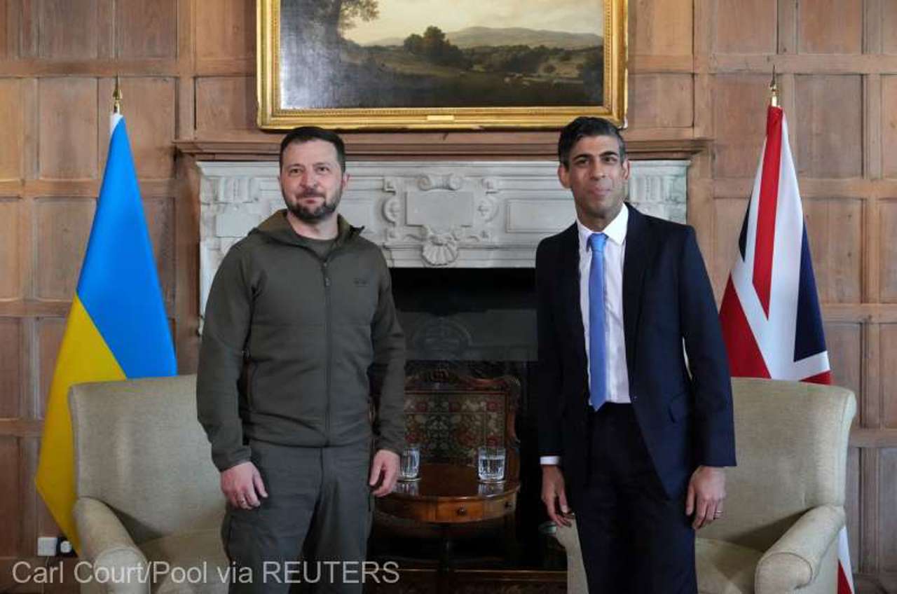Rishi Sunak: „Marea Britanie nu este pregătită să ofere avioane F-16 Ucrainei, dar este gata să ajute la antrenarea piloților ucraineni”