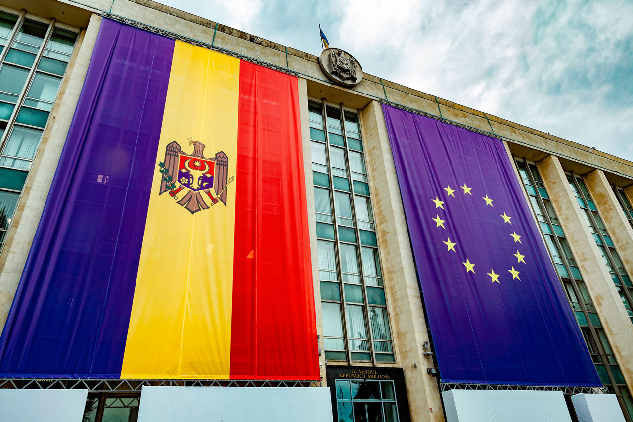Historic EU-Moldova Summit: Navigating accession & hybrid threats