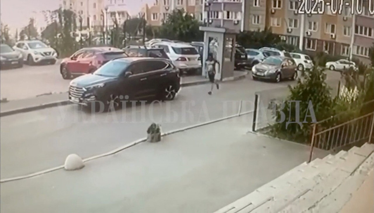 Un colonel al Serviciului de Securitate al Ucrainei a fost împușcat mortal în plină zi, într-o parcare din Kiev