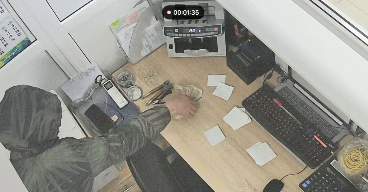 В Бельцах задержан подозреваемый в нападении на офис микрофинансовой организации