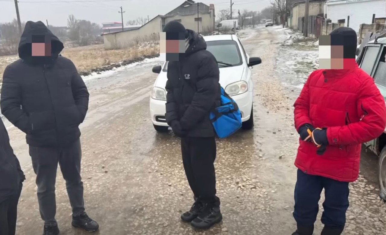 В Кишинёве пятеро детей подозревают в угоне машины