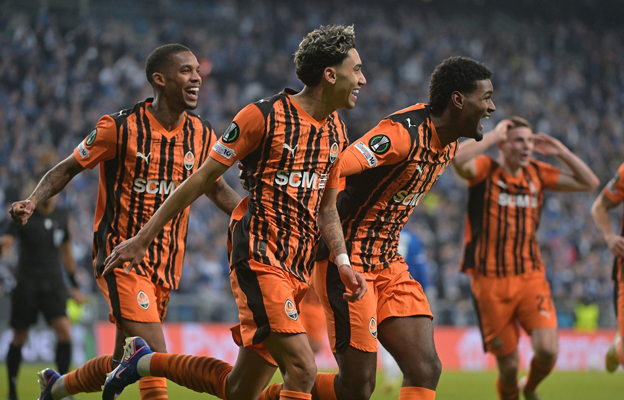 Lupta acerbă pentru calificarea în sferturile de finală și în Liga Conferințelor, a treia competiție valorică inter-cluburi din Europa