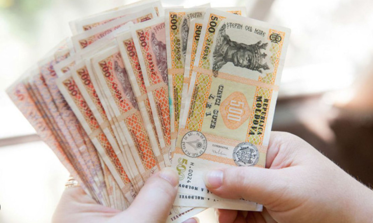Salariul mediu brut în R. Moldova a ajuns la aproape 17 mii de lei: Domeniul în care retribuția depășește 41 de mii de lei pe lună