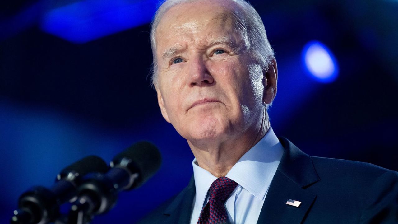 Biden says "Putin is responsible for Navalny's death"