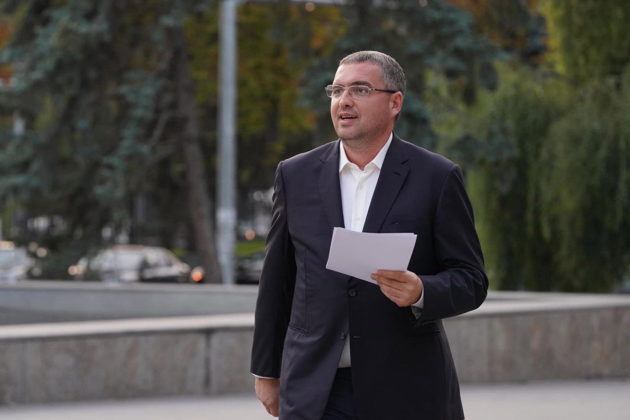 Renato Usatîi stays neutral in Moldova’s presidential election