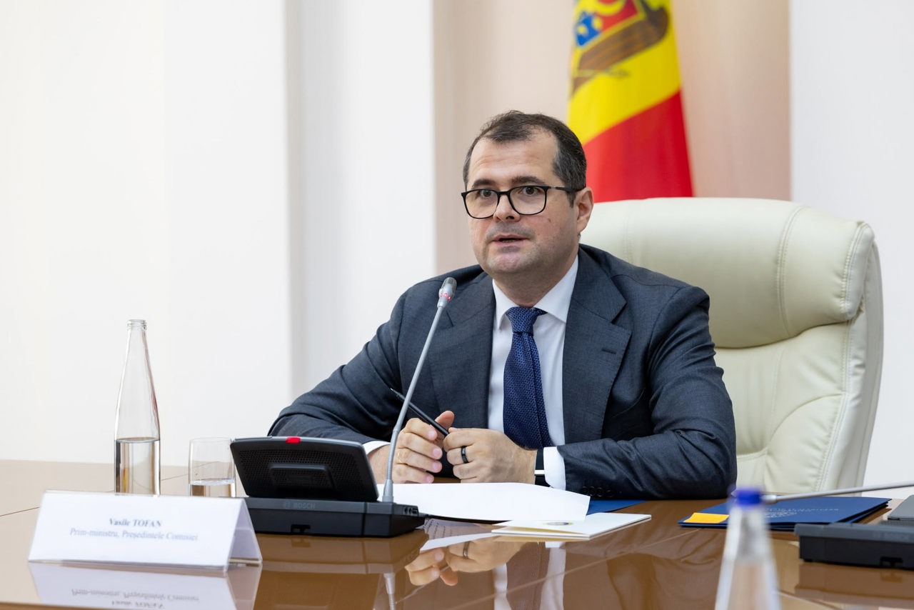 Reforme contra cronometru. Experți: Guvernul Tofan are la dispoziție mai puțin de doi ani pentru a reabilita imaginea PAS