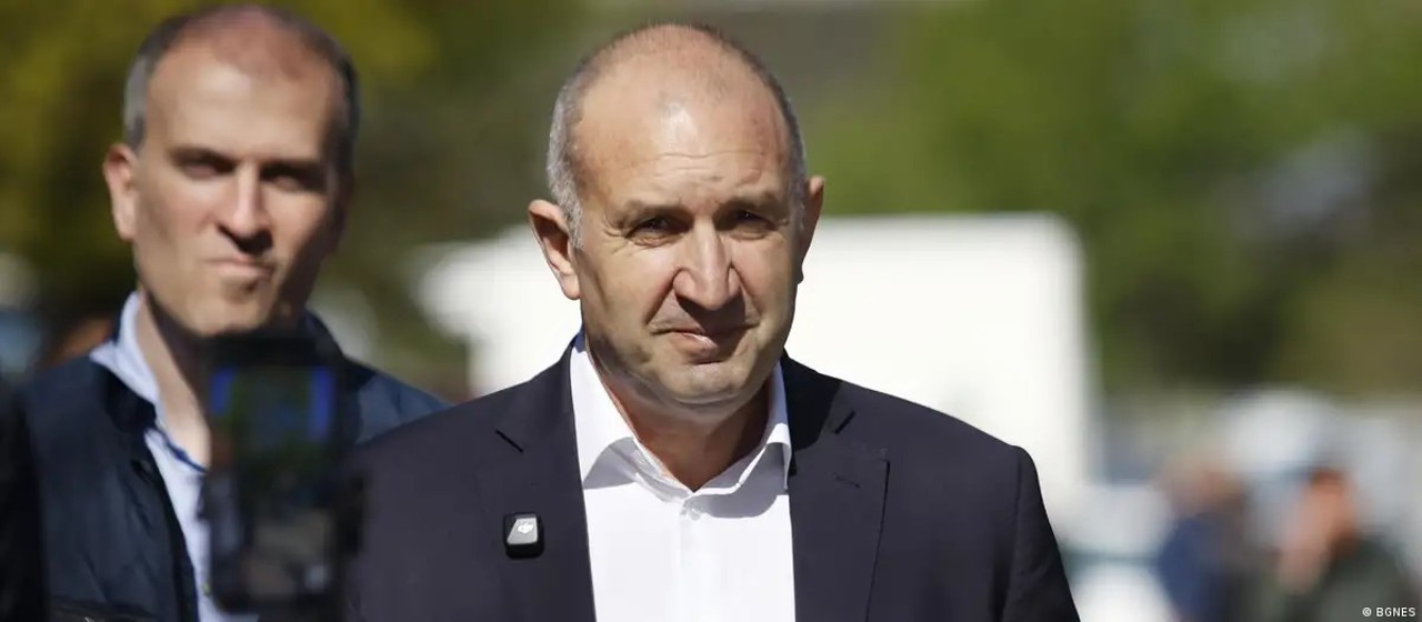 Coaliția fostului președinte al Bulgariei, Rumen Radev, conduce în alegerile parlamentare