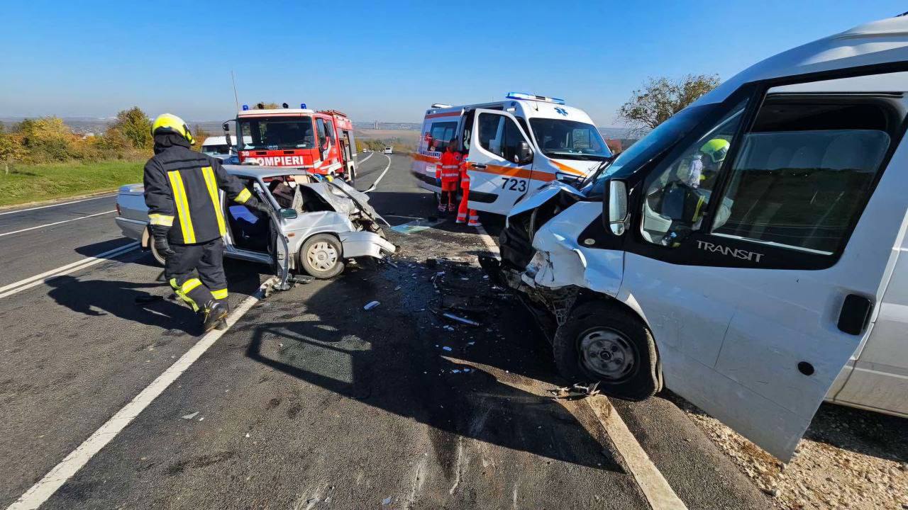 Accident grav la Ialoveni. Două persoane și-au pierdut viața 