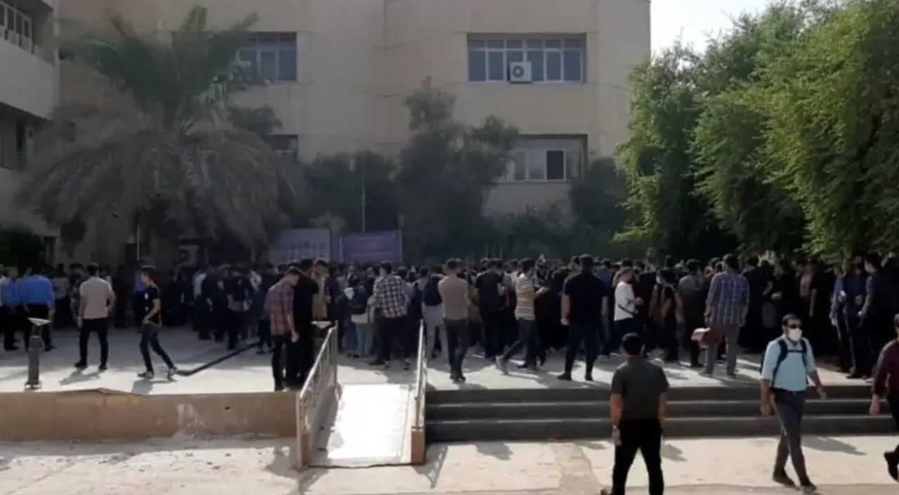 В Иране вновь вспыхнули антиправительственные протесты