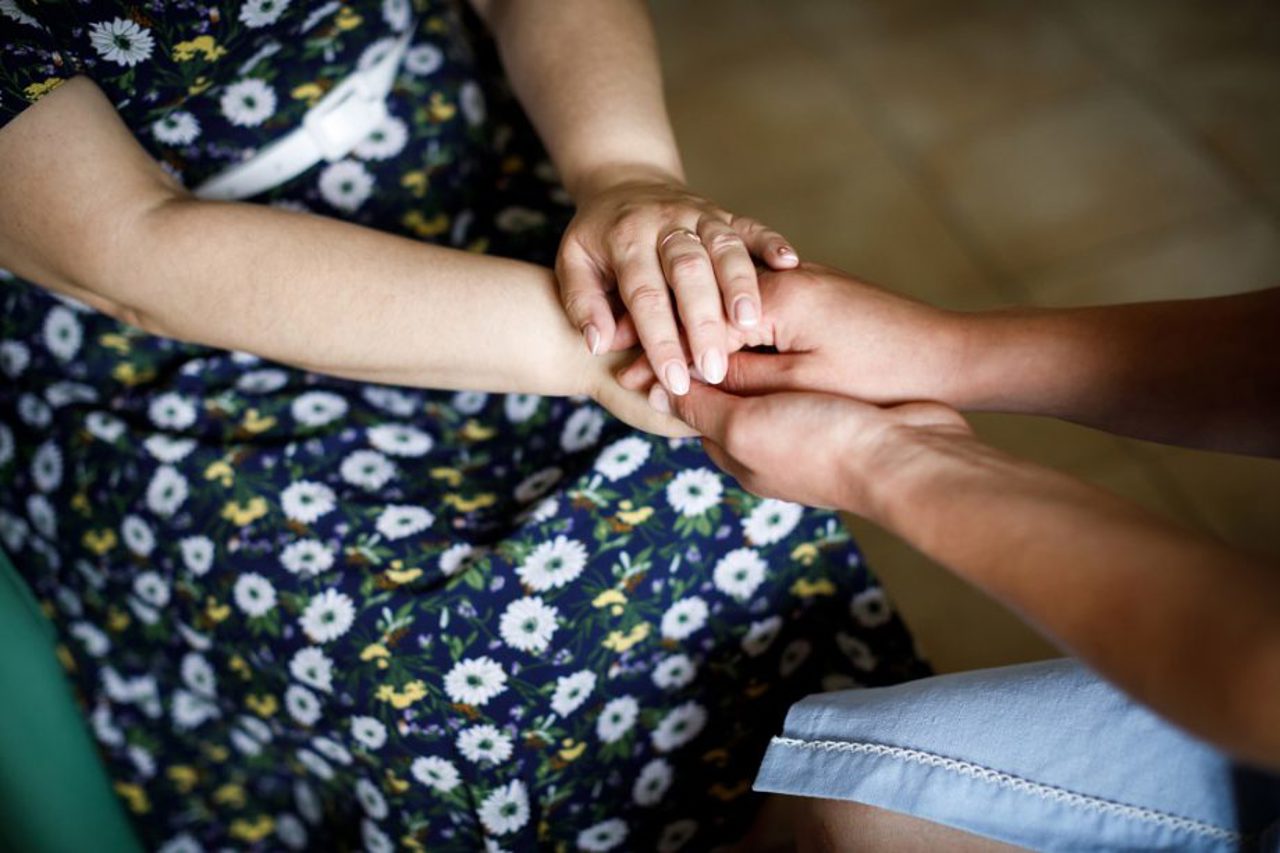 Povestea unor tinere aflate în situații de risc, dar care își doresc să se integreze în societate 