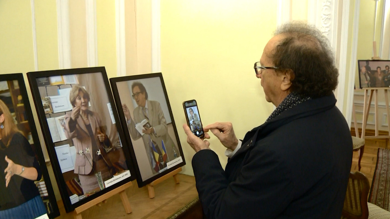 Omagiu vizual: Fotografiile lui Nicolae Răileanu readuc la viață lumea literară