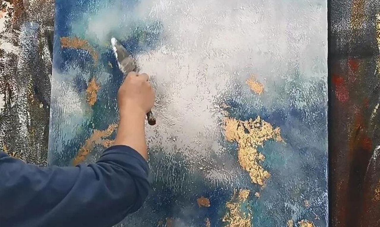 “Vibrație” group marks 20 years with a joint art exhibition