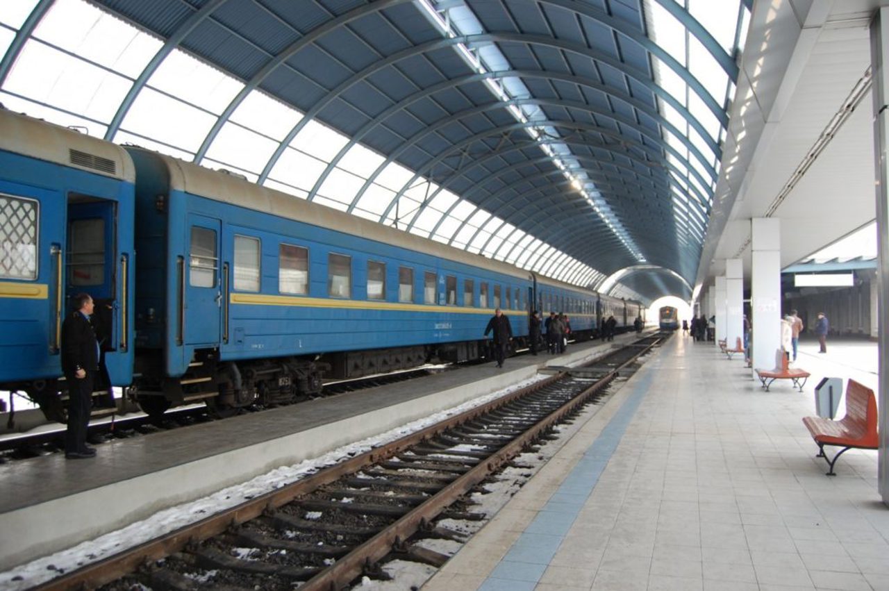 Ziua Profesională a Feroviarilor, trăită în cabina trenului: mărturiile a doi feroviari de pe ruta Chișinău - Iași