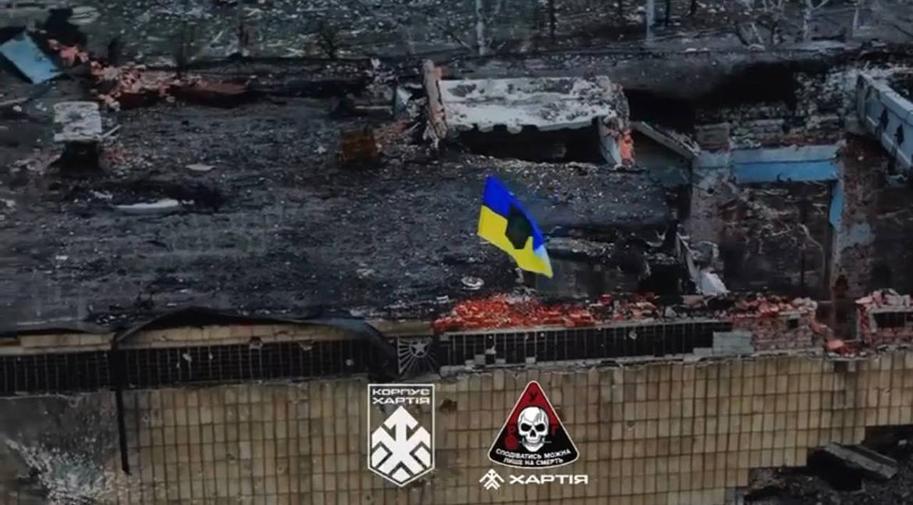 Ucrainenii reiau controlul asupra orașului Kupiansk: drapelul de stat arborat pe primărie